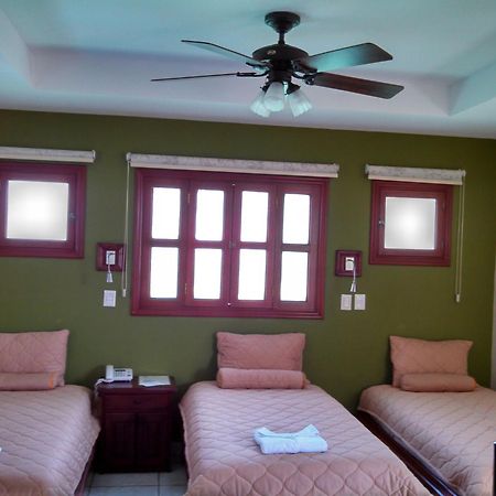 Hotel La Mar Dulce กรานาดา ภายนอก รูปภาพ